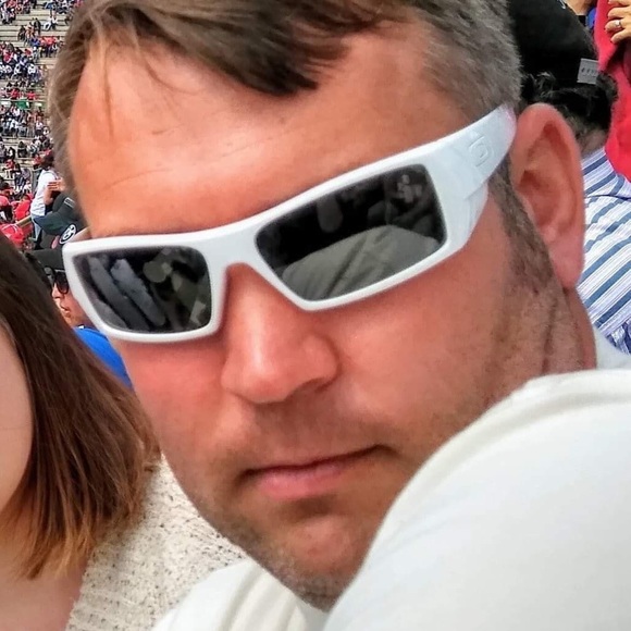 Meet your Posher, John - Picture 5 of 12